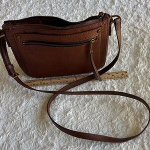 Elegant Fossil Brown Leather Crossbody Bag